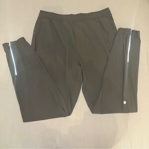 Lululemon Men’s Surge Jogger- Gray/Green - Size Large